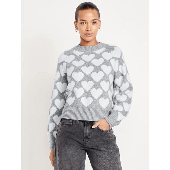 NWT Old Navy SoSoft Grey and White Heart Pattern Sweater - Picture 3 of 4